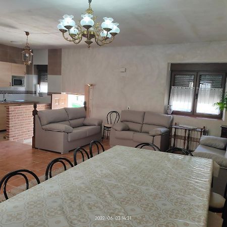 Vega de Santa María Casa Rural Banos Del Rey Con Piscina Climatizada מראה חיצוני תמונה