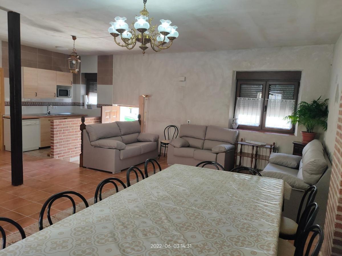 Vega de Santa María Casa Rural Banos Del Rey Con Piscina Climatizada מראה חיצוני תמונה